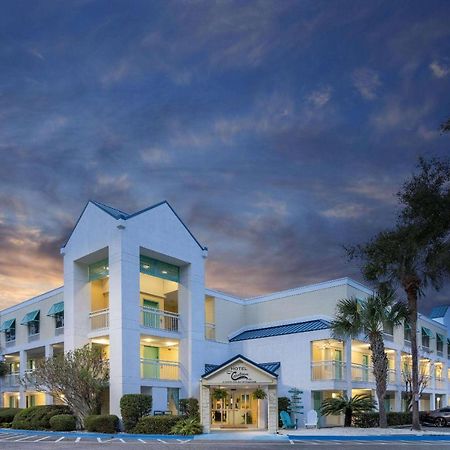 Hotel Carolina A Days Inn By Wyndham Hilton Head Island Eksteriør billede