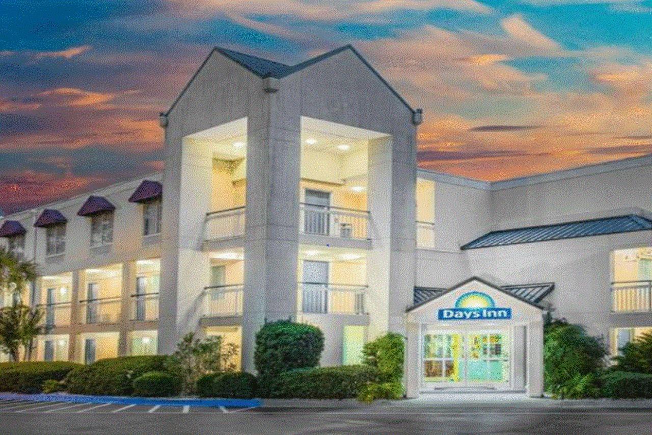 Hotel Carolina A Days Inn By Wyndham Hilton Head Island Eksteriør billede