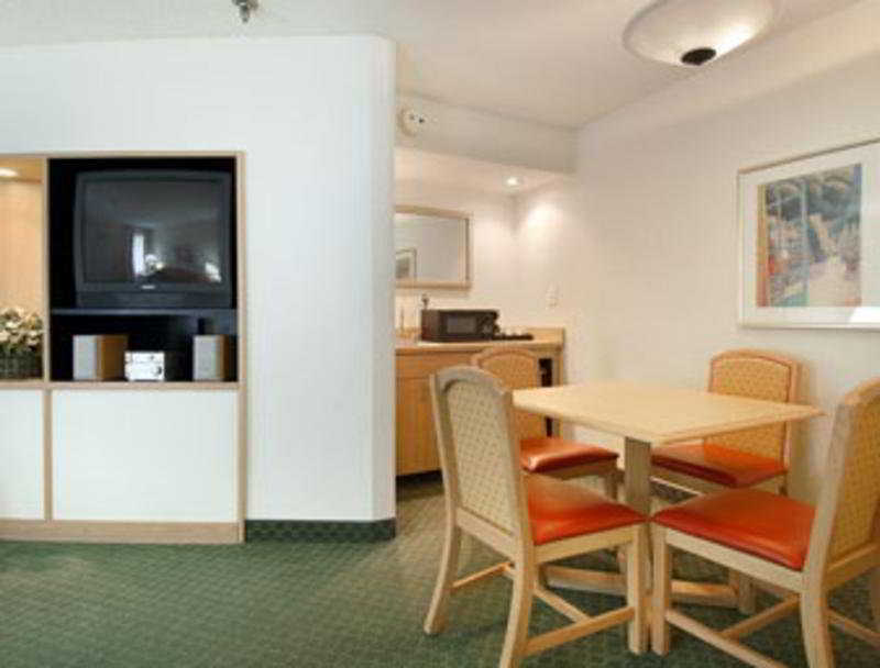 Hotel Carolina A Days Inn By Wyndham Hilton Head Island Værelse billede